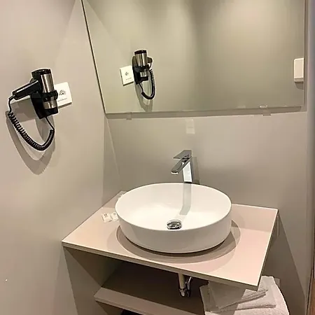 Hotel Fly Bike 3*