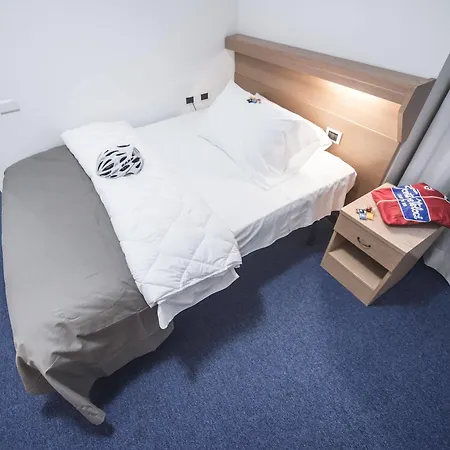 Fly Bike Hotel